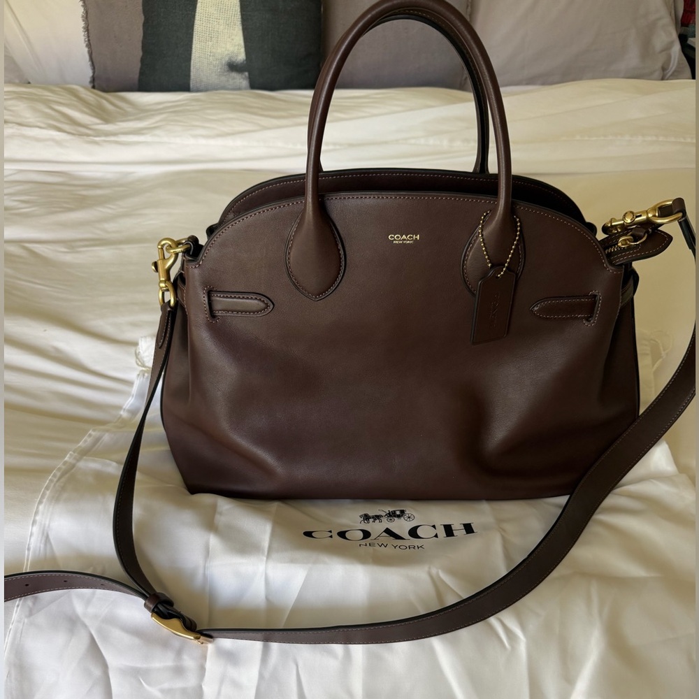 Coach empire 40